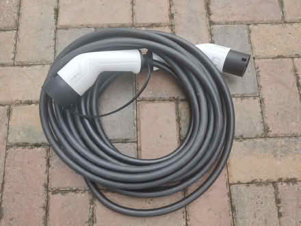 Photo of free 10m long type 2 EV charging cable (partially working) (Peachcroft OX14) #1