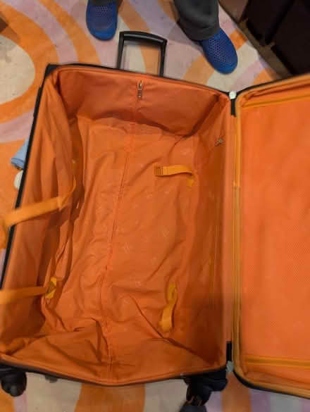 Photo of free Luggage 30kg (Forest Hill) #4