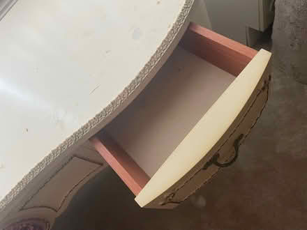 Photo of free Dressing table (Stratford upon avon) #2