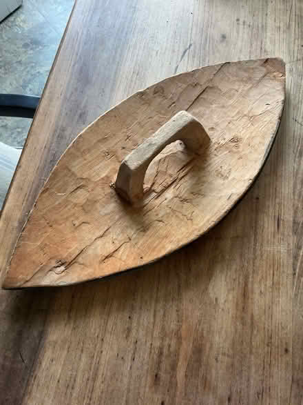 Photo of free African wooden shield (Oldfield Park) #2