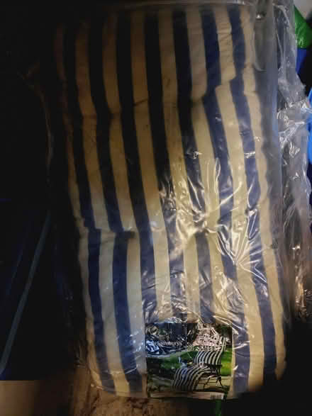 Photo of free One sun lounger (Wimbledon, SW19) #3