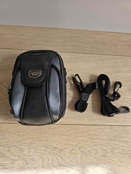 Photo of free Small compact camera bag (Brentwood CM13) #1