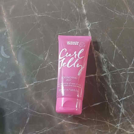 Photo of free Unused Umberto Gianni Curly Hair Jelly (Poplar E14) #1