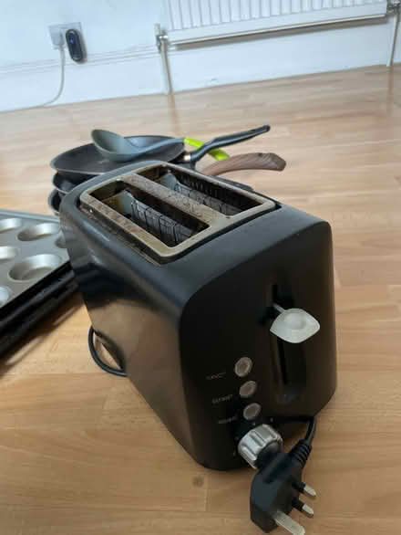 Photo of free Kitchen ware (Chiswick W4) #4