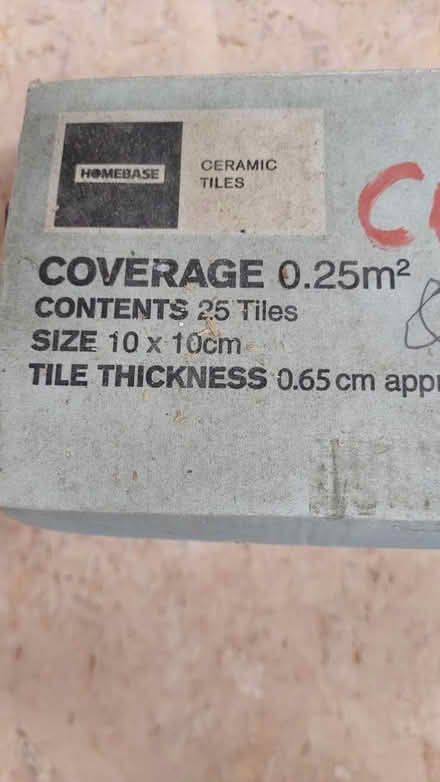 Photo of free Tiles - cream and yellow (CT8) #2