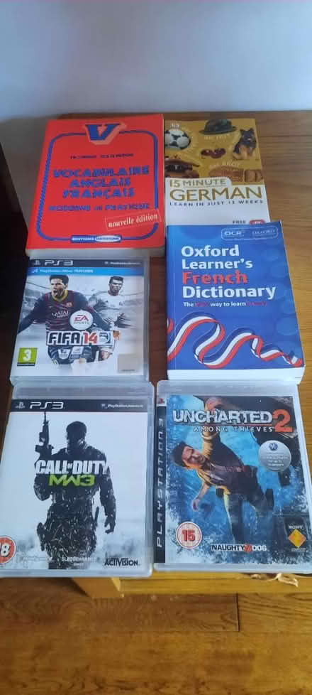 Photo of free Books to give way (CR7 8AZ) #1
