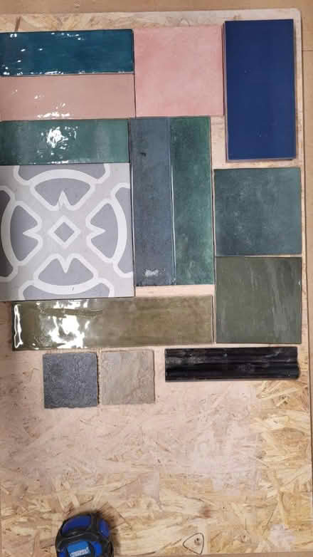 Photo of free Tiles, Random Sizes And Colours (CT8) #1