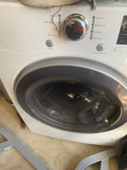 Photo of free White Kenmore dryer (NE DC) #3