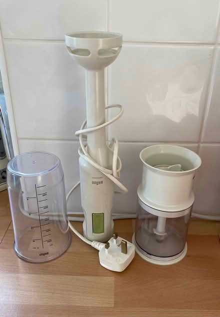 Photo of free Job lot of kitchen bits (Sandrerstead.) #3