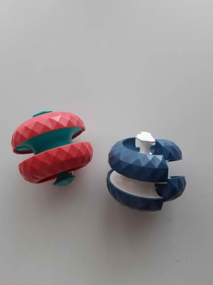 Photo of free Two plastic puzzle games (South Ham RG22) #1