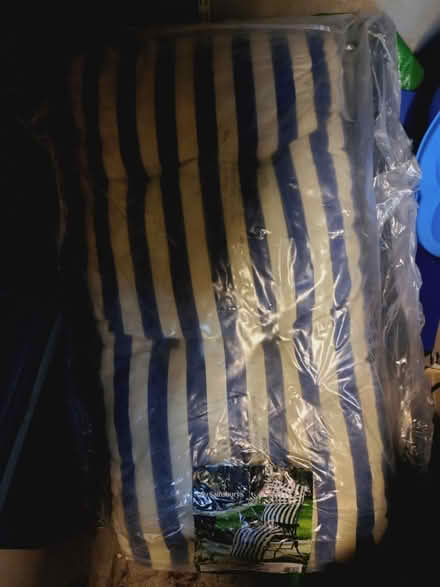 Photo of free One sun lounger (Wimbledon, SW19) #2