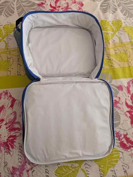 Photo of free Fortnite lunch box (Purley CR2) #2