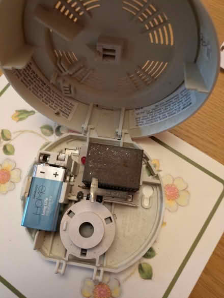 Photo of free Round Smoke Alarm (BS16) #3