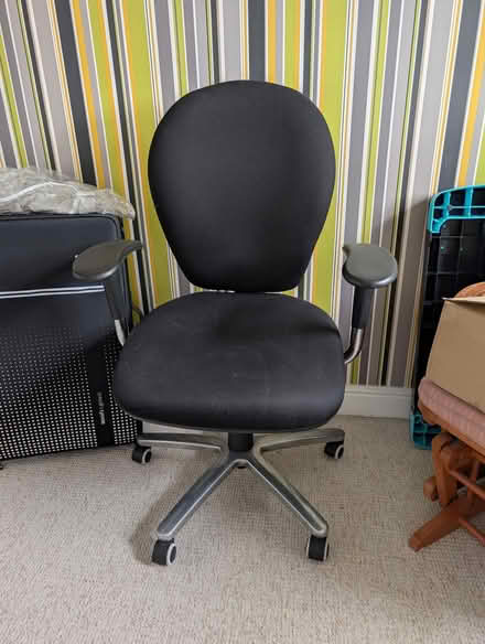 Photo of free Office chair (Stone Cross BN24) #4