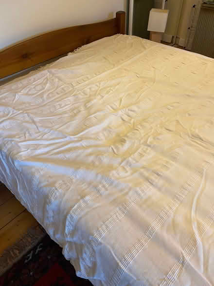 Photo of free Bedspread (Chorlton M21) #1