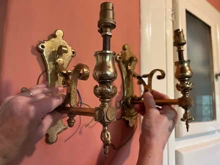 Photo of free 2 wall lights (Bletchingley RH1) #2