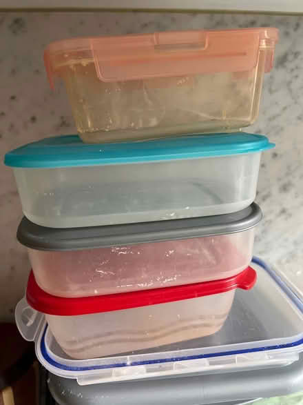 Photo of free 4x Tupperware (N1) #1