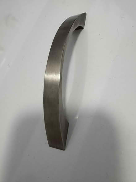 Photo of free cabinet handle (Orléans) #1