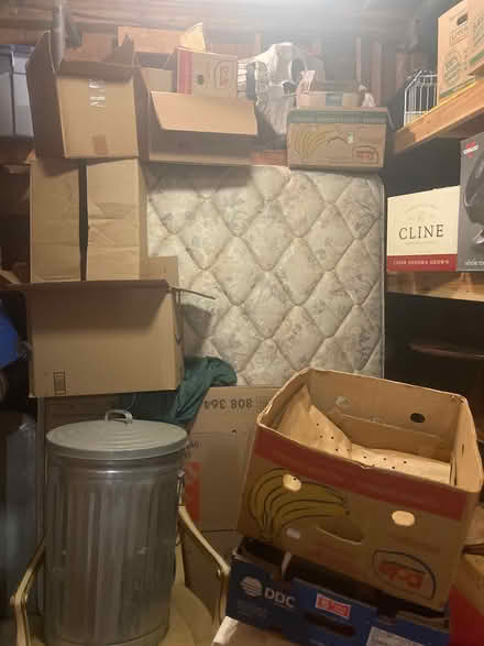 Photo of free Lots of strong boxes (Foothill Boulevard Cupertino) #1