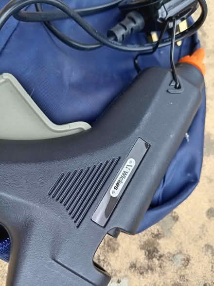 Photo of free Glue Gun (Dudley DY3) #2