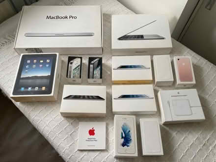 Photo of free Empty Apple Boxes (Wimborne town centre) #1
