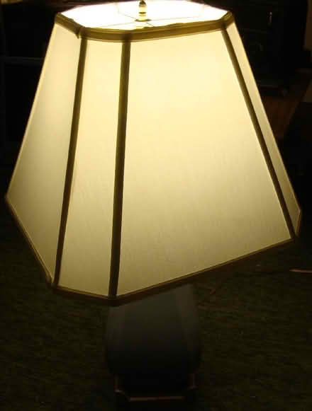 Photo of free Lamp (Villa Park (off St Charles Rd)) #2