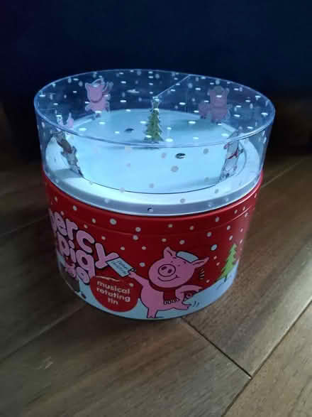 Photo of free Musical tin (TW2 Twickenham) #1