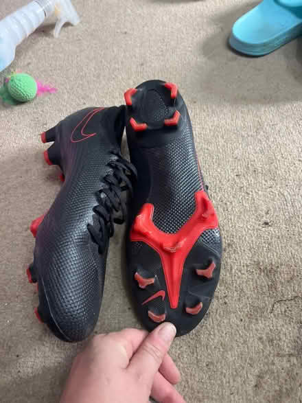 Photo of free Nike football boots uk 7 never used (RG2 Shinfield) #3