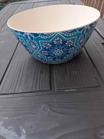 Photo of free Large plastic picnic dish (Sprowston NR7) #1