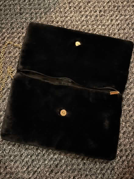 Photo of free Faux fur bag (Bexleyheath DA7) #2