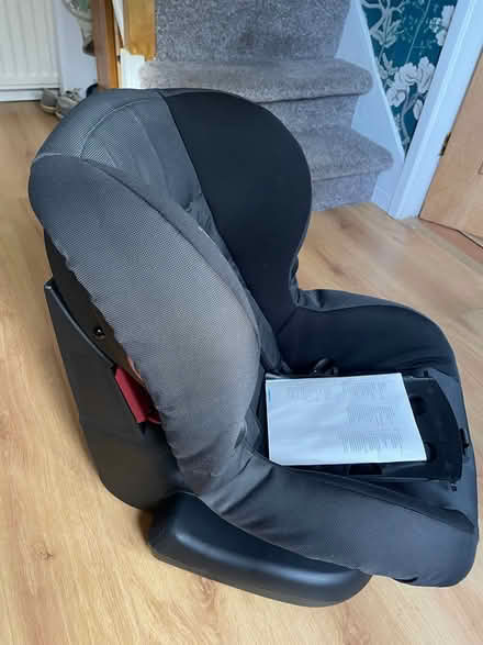 Photo of free Maxi-cost car seat (Liverpool L25) #2