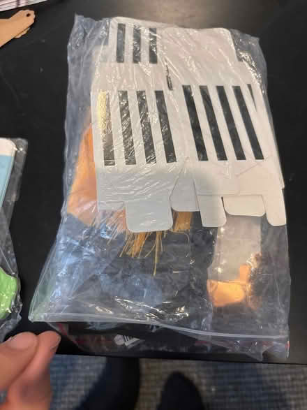 Photo of free Various gift boxes& party favours (MK41) #4