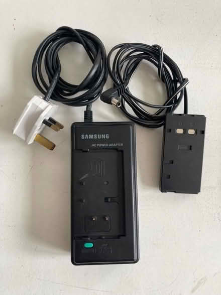 Photo of free Samsung Power Adaptor for Camcorder (Wimborne town centre) #1