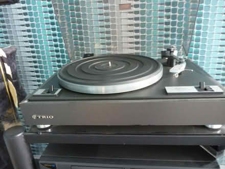Photo of free Trio HiFi Turntable (Pentre Bychan LL14) #4