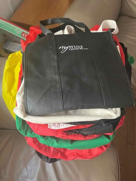 Photo of free 18 reusable shopping bags (Ottawa west) #1