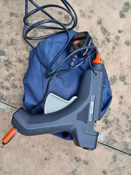 Photo of free Glue Gun (Dudley DY3) #3