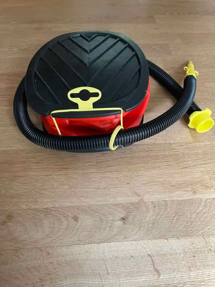 Photo of free foot pump (CO12) #2