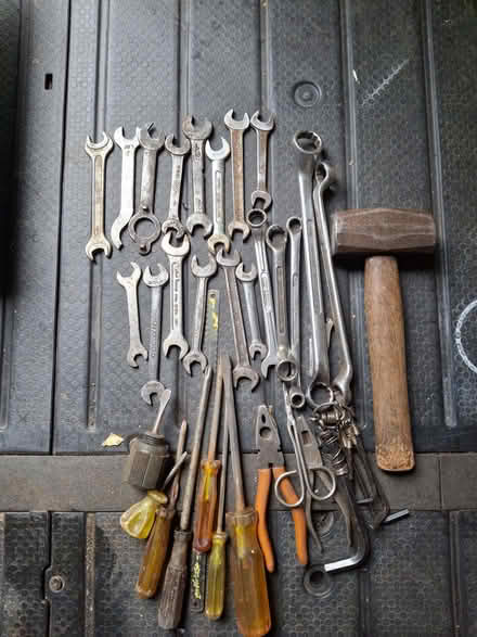 Photo of free tool box (Chertsey KT16) #2