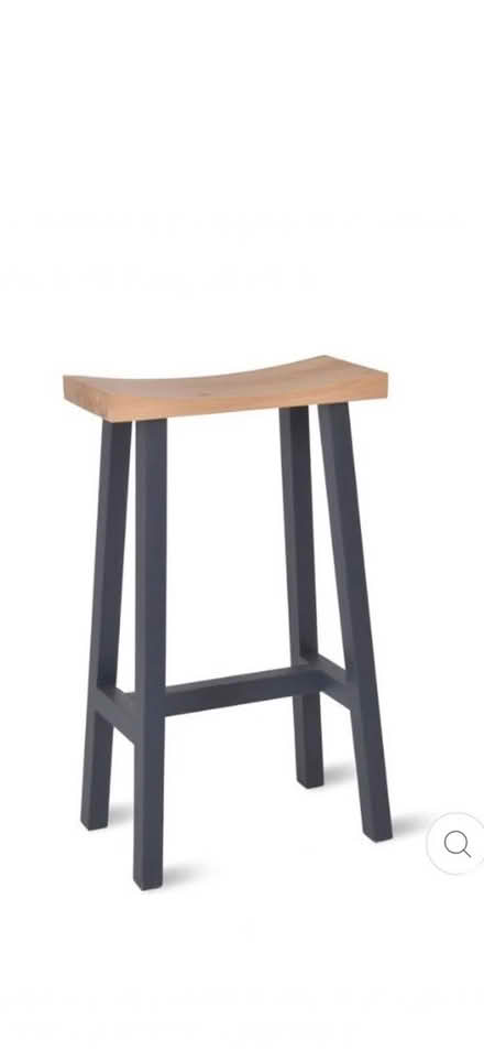 Photo of breakfast Bar tall stools (Dunbar EH42) #1