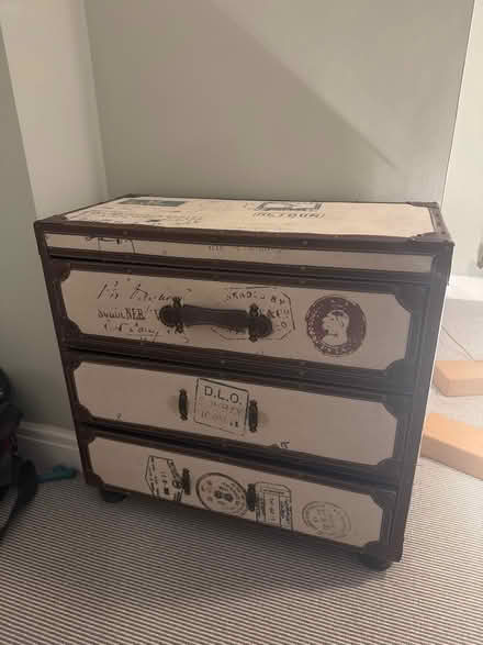 Photo of free Chest of drawers (W5) #1