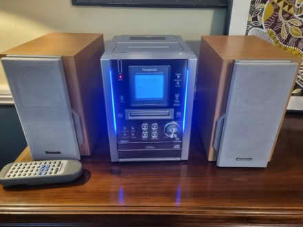 Photo of free Part-working Panasonic mini hi-fi (Fleet, Hampshire) #2