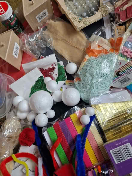 Photo of free Craft materials (GU12) #2