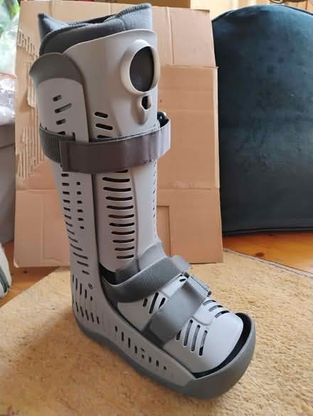 Photo of free Protective boot for ankle problems? (Seafield EH7) #1