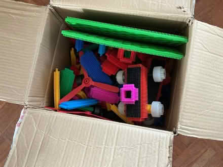 Photo of free Sticklebrick type toy (Cox Green SL6) #1