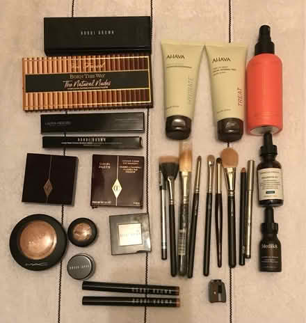 Photo of free Women’s make-up bundle.mac, bobbi b (Wandsworth SW18) #1