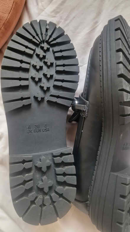 Photo of free New Shoe (Edinburgh EH7) #2