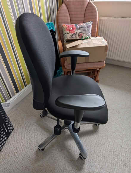 Photo of free Office chair (Stone Cross BN24) #1