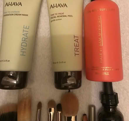 Photo of free Women’s make-up bundle.mac, bobbi b (Wandsworth SW18) #4