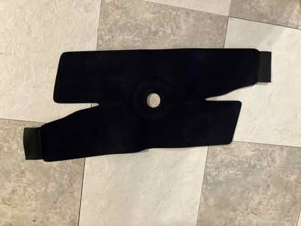 Photo of free knee brace (NoHo 10012) #2