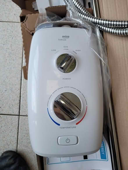 Photo of free Fixable (I think) electric shower (Nether edge S7) #1